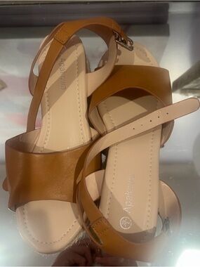 Women’s Tan Leather Ankle-Strap Sandals